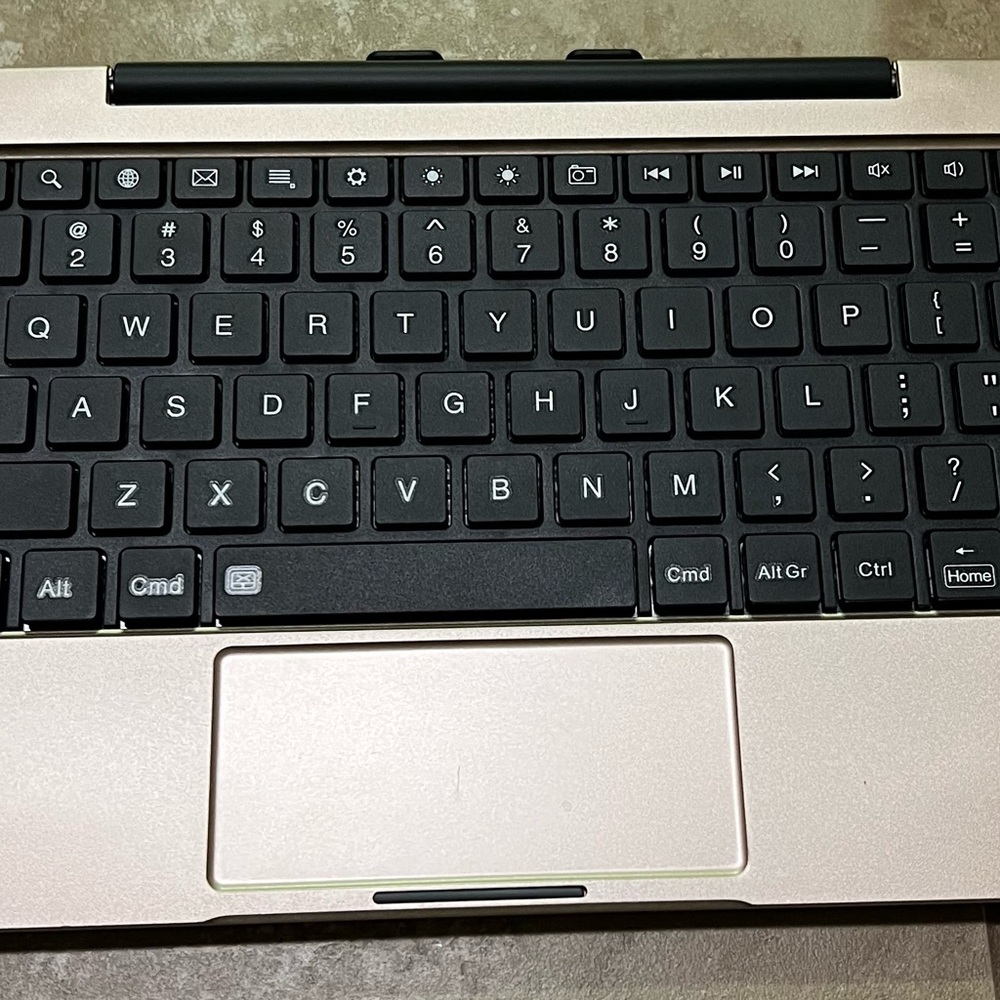 RCA Atlas 10 Pro-S Tablet with Keyboard